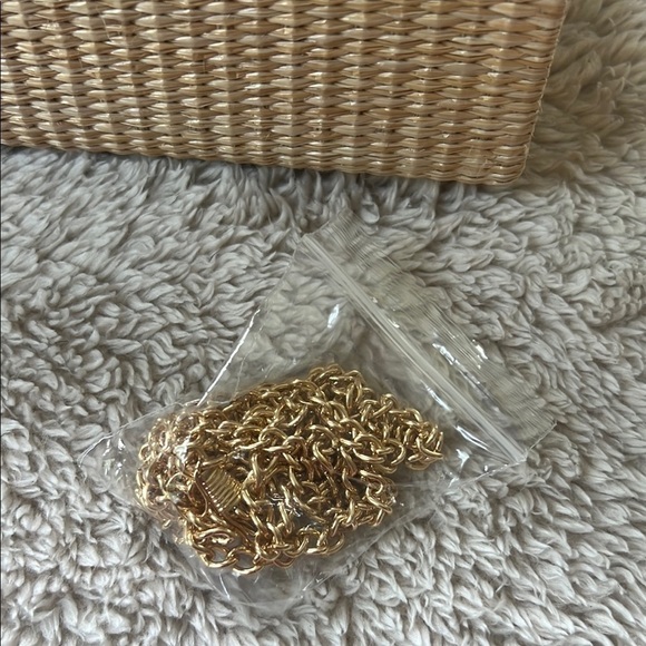 d’margeaux New York Tan and Cream Mini Bag Purse with Basket-Weave Design - Picture 15 of 15